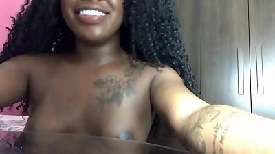 Negra corpinho congenital adora provocar seus punheteiros.